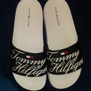 COPY - Tommy Hilfiger slides